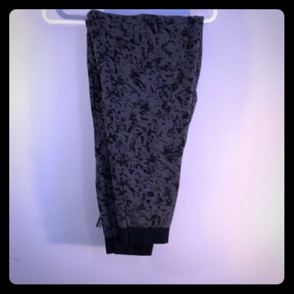 Men’s Lululemon grey/black digital camo joggers